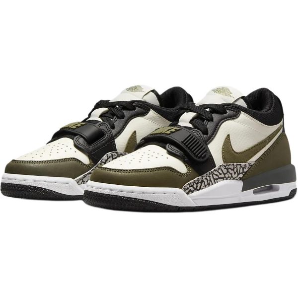 3cc19a47819445dc8a52588301b579f1.jpg Jordan Air Jordan Legacy Cushioning, Wear Resistant Low top Children's Basketball Shoes White CD9054-120
