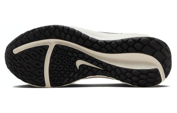 4b4ad13b6c364074acbb16d920339857.jpg Nike Downshifter 13 White Black Sail Metallic Silver Women's FD6476-100