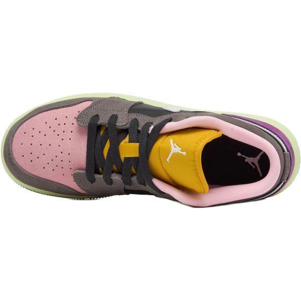 5d10a63792ec49498198d33e93afe86a.jpg Jordan Air Jordan 1 Low top Kids' Skateboarding Shoes Brown Pink Unisex HQ2021-005
