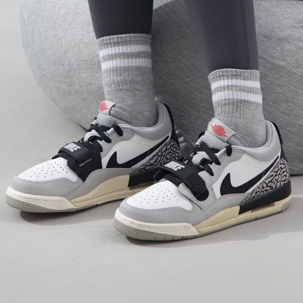 Jordan Legacy 312 Low Tech Grey Fire Red Black GS CD9054-101