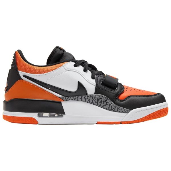 Jordan Abrasion Resistant Low Top Vintage Basketball Shoes Unisex White Black CD7069-118