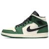 ef43381365f84f24a284216ef6357310.jpeg Air Jordan 1 Mid 'Pine Green' 852542-301