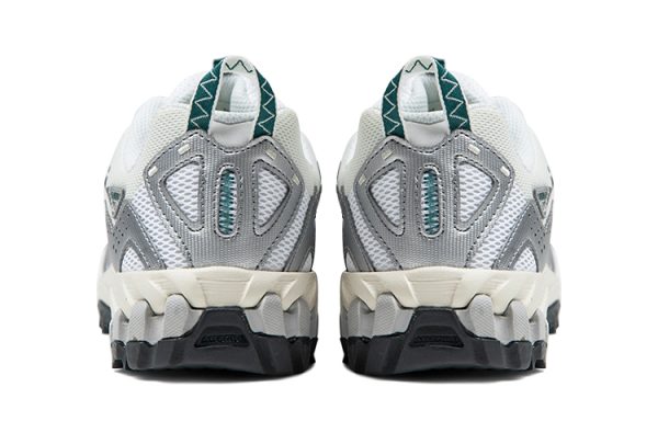 fc4a7ae6b08b402c999930da60388c69.jpeg New Balance 610 'Silver Reflection' ML610TAE