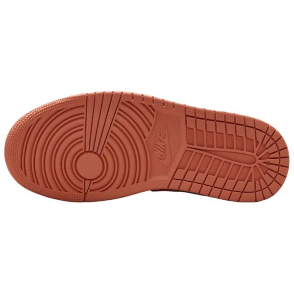fe8defafd576452abc9a7dd8c71674ff.jpg Jordan Air Jordan 1 Slip Resistant Abrasion Resistant Low top Vintage Basketball Shoes Unisex White Brown DC0774-182