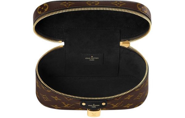 7b735bbf53a648be8f21d1b7b66d9fec.jpg LOUIS VUITTON Vanity Chain Pouch Monogram M47125