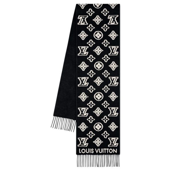 f28a639316604b66a1b0d651e14e255f.jpg LOUIS VUITTON Lv 3D Scarf M90816