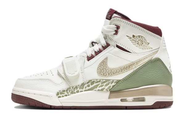 Jordan Legacy 312 High-Top Vintage Basketball Shoes Women's Red White FZ5047-120(Team160-锦织祥云)