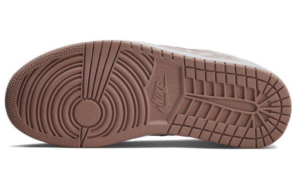 Air Jordan 1 Low Se 'Pink Velvet' Women's DQ8396-600