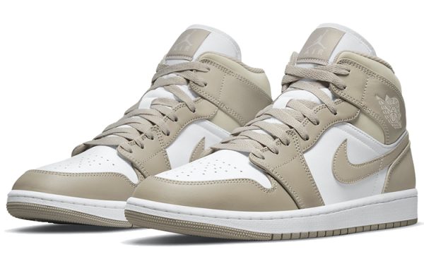 Air Jordan 1 Mid 'College Grey Linen' 554724-082