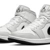 Air Jordan 1 Mid 'Grey Fog' Women's BQ6472-015