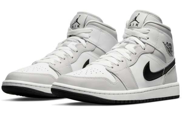 Air Jordan 1 Mid 'Grey Fog' Women's BQ6472-015